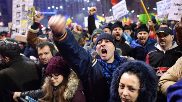 Rumänien erlebt die größten Massenproteste seit Ende des Kommunismus.