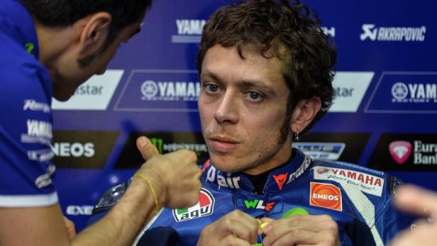 Valentino Rossi bleibt Yamaha treu.