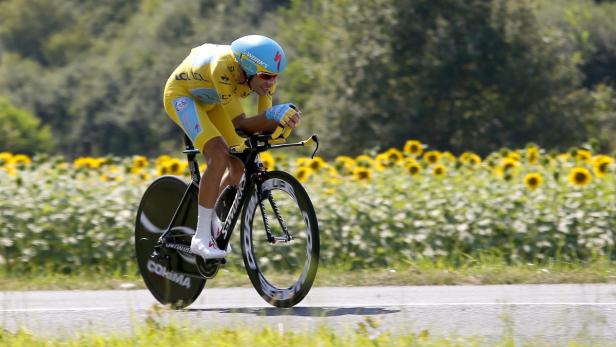 Souverän: Der Italiener Vincenzo Nibali gab sich auch im Zeitfahren keine Blöße und wird am Sonntag als Tour-Sieger in Paris gefeiert werden.