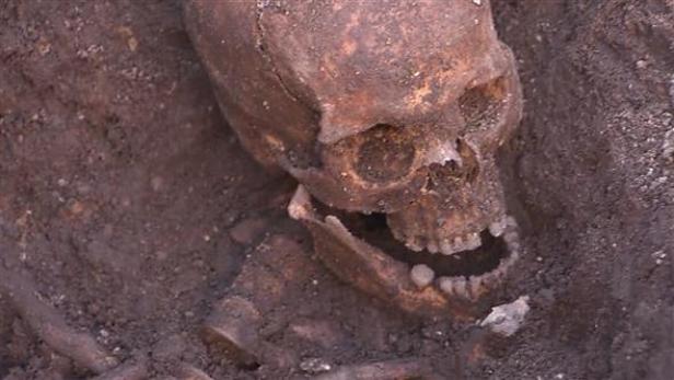 Starb Richard III. durch tödliche Kopfwunden?