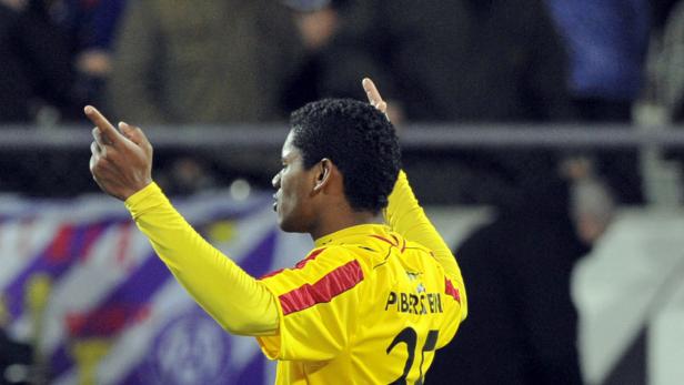 dapdFussball, tipp3 - Bundesliga, Saison 2011/12, 22. Spieltag, FK Austria Wien - SV Kapfenberg 1919, Samstag (25.02.12), Generali Arena, Wien: Kapfenbergs Gerson Guimaraes Ferreira gestikuliert nach dem Spiel. Das Spiel endete 0:1.Foto: shrin ian Forcher Rapid: Gerson hat "riesiges Potenzial"