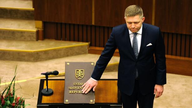 Robert Fico legte den Amtseid ab