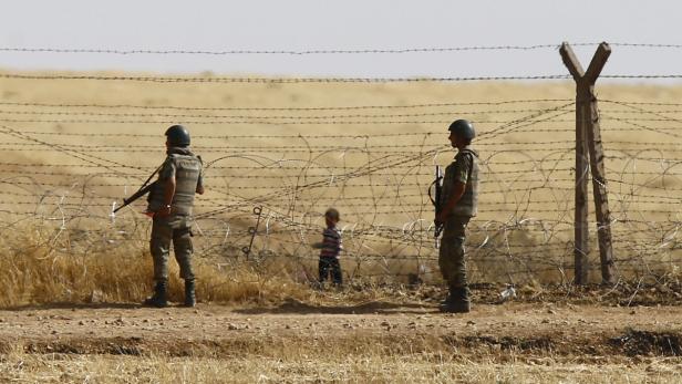 An der türkisch-syrischen Grenze
