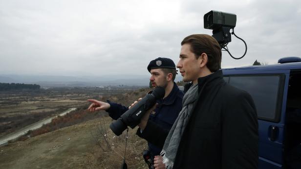 Sebastian Kurz auf Lokalaugenschein am Grenzübergang Gevgelija/Mazedonien