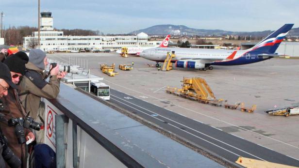 Knapp 1,7 Millionen Passagiere zählt Salzburgs Flughafen jährlich. Die geplante deutsche Lärmschutzverordnung könnte das Aus bedeuten