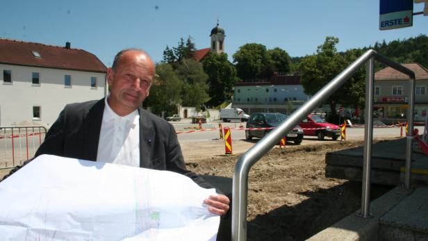 Sitzenberg: Politstreit um neuen Hauptplatz