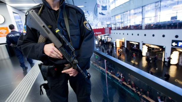 Der Flughafen Wien wurde zum Hochsicherheitstrakt
