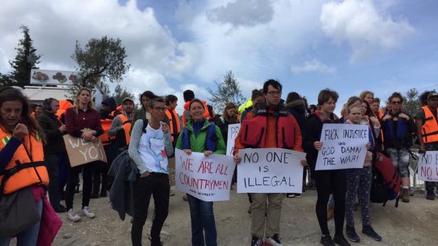 Flüchtlingshelfer: "Liebe EU, was zum Teufel soll das?"