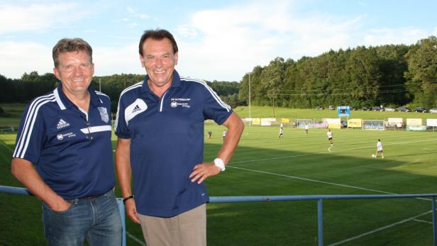 Klubpräsident Willi Goldschmidt und Obmann Josef Zach wollen den SV Eltendorf womöglich bis in die 1. Liga führen