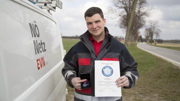 EVN-Mitarbeiter Patrick Karlovic, Police Safety Aw… EVN-Techniker Karlovic wurde für seine Zivilcourage ausgezeichnet.
