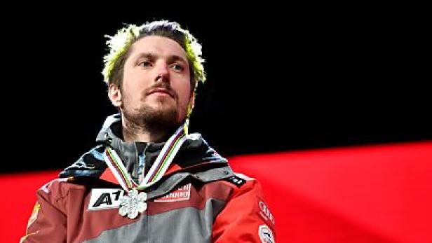 Skistar Hirscher ärgert sich über "Tritt von hinten"