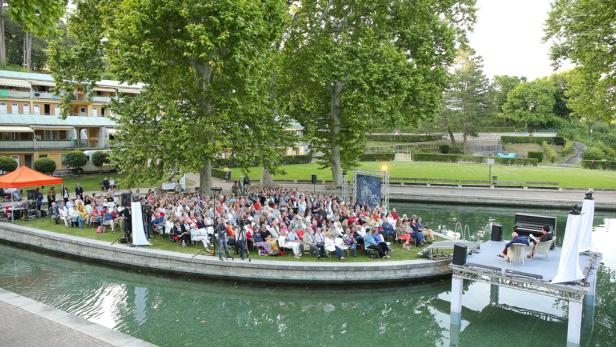 Literaturfestival „Der Schwimmende Salon“