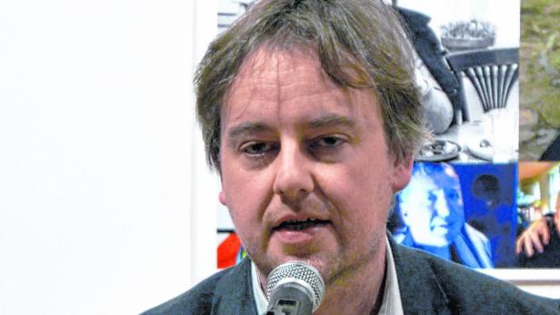 Schriftsteller Wilhelm Kuehs attackiert Kulturreferent Christian Benger