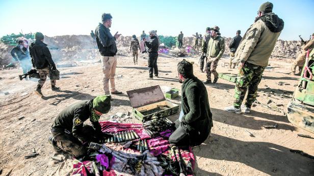 Irakische Paramilitärs bereiten sich auf den Kampf gegen den IS vor