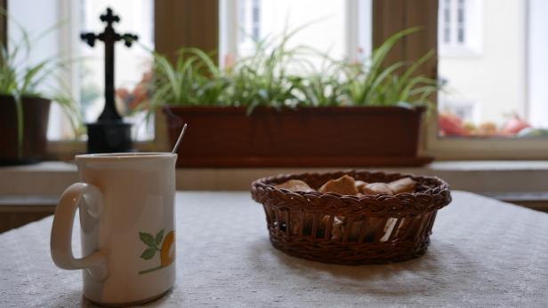 Häferl-Kaffee: Stillleben im Armenwirtshaus der evangelischen Diakonie