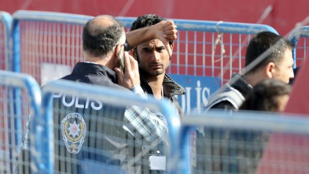 Widerrede sinnlos: Migranten wurden von Lesbos an die Türkei abgeschoben