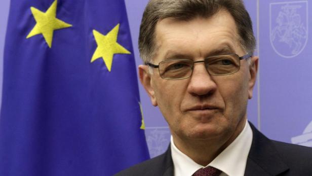 Premier Butkevičius will Aus für Anonymität von Ex-Spionen.