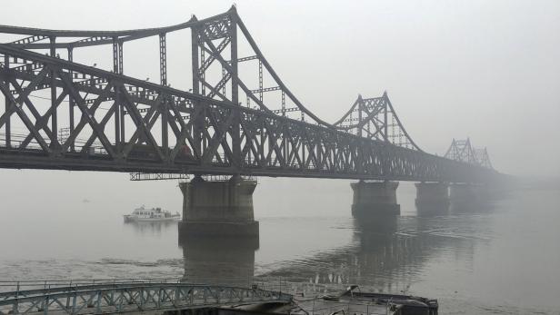 Die Brücke, die Nordkorea mit der chinesischen Stadt Dandong verbindet.