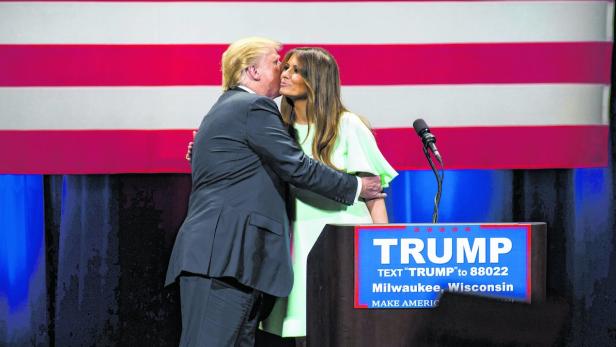 Melania Trump hielt ihre erste Wahlkampfrede für Ehemann Donald.