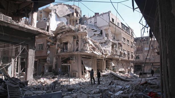Syrien, ein vom Bürgerkrieg zerstörtes Land. (Nach Luftangriff in Damaskus, 24.2.2017)