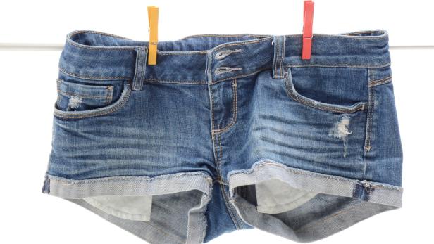 Hotpants: Unten ohne durch den Sommer