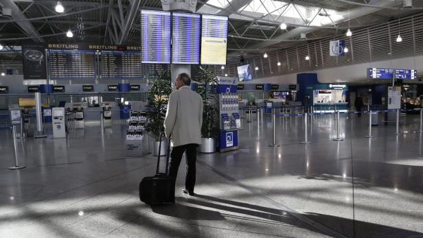 Gähnende Leere am Athener Flughafen.