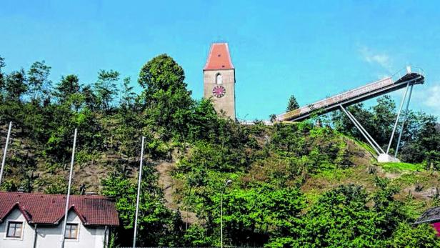 Die Bäume rund um den Skywalk wurden abgeholzt.