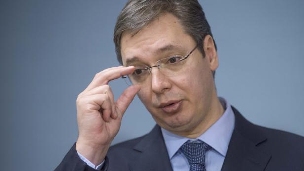 &quot;Zum ersten Mal habe ich ein bisschen Angst&quot;, sagte Serbiens Premier Vučić in Brüssel.