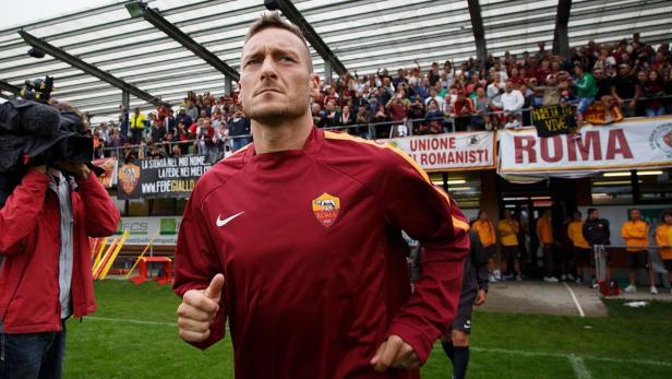 Cosí fa Totti: Il Capitano gibt in der Mannschaft immer noch den Takt an.