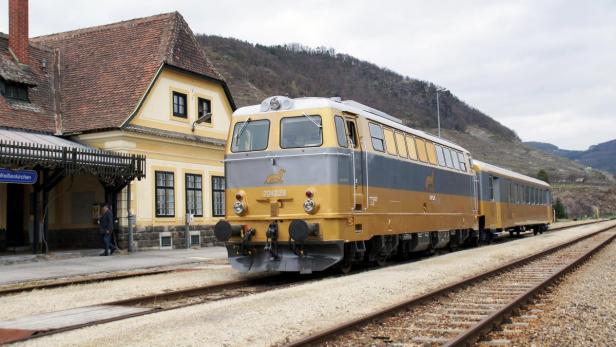 Goldene Züge dürfen im Sommer wieder fahren.