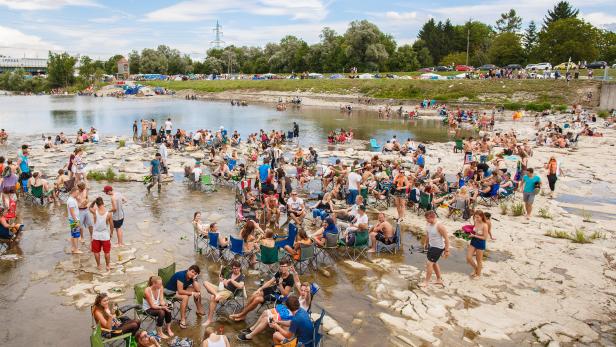 Frequency: Eindrücke vom Campingplatz