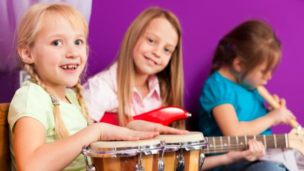 Musizieren im Volksschulalter wirkt positiv auf Lernerfolge