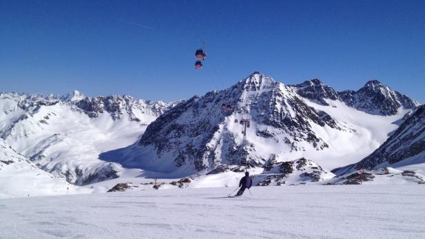 Pitztaler Gletschers (vorne) und Ötztaler Gletscher (hinten) sollen verbunden werden.