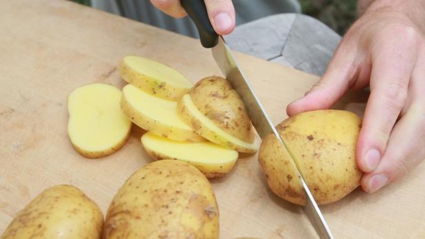 Erdapfel vs Kartoffel: Der Preisunterschied Wien - Berlin beträgt laut AK 37 Prozent.