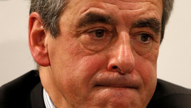 Francois Fillon redet ein Million Euro Zusatzverdienst klein