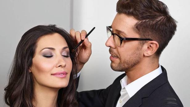 Star-Visagist: Was Frauen beim Make-up falsch machen