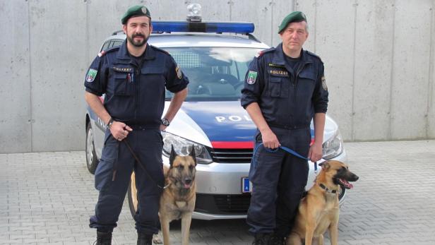 Polizeihundeführer retteten Pensionisten.