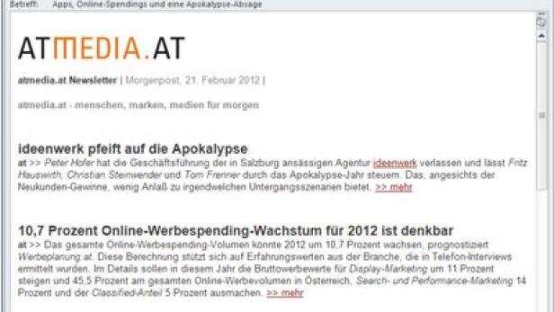 Ein Screenshot eines Newsletters von ATMEDIA.AT mit Artikeln über Online-Werbung und Agenturwechsel.