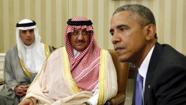 Verstimmt: Saudi-Arabiens Außenminister Adel al-Jubeir (l.), der saudische Kronprinz Mohammed und US-Präsident Barack Obama.
