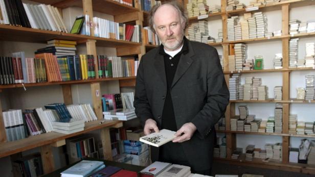 Nur die Spitze des Eisberges: "Die gesamte Branche – also Buchhandel und Verlagswesen – ist gefährdet" sagt Verleger Lojze Wieser.