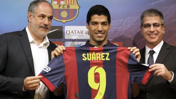 Barças neue Nummer 9: Für Luis Suárez legten die Katalanen 81 Mio. auf den Tisch. Insgesamt investierten sie für neue Spieler an die 160 Mio.