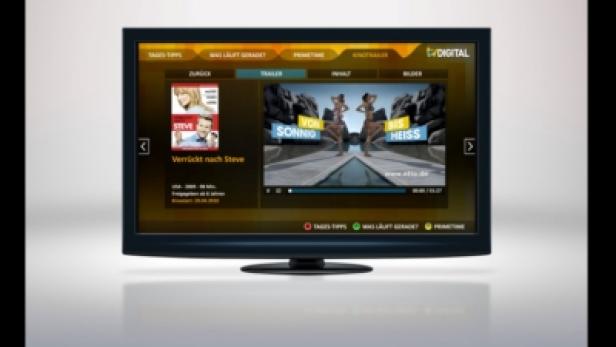 Ein Flachbildfernseher zeigt die TV Digital-Benutzeroberfläche mit Trailern und Filminformationen.