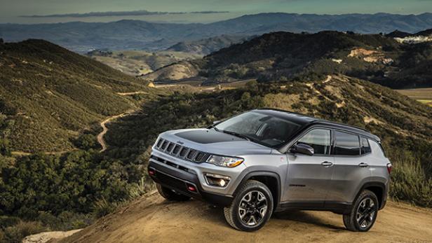 Jeep Compass: Fescher Lückenschluss