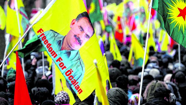 Porträts des Ex-PKK-Anführers sollen aus der Öffentlichkeit verbannt werden