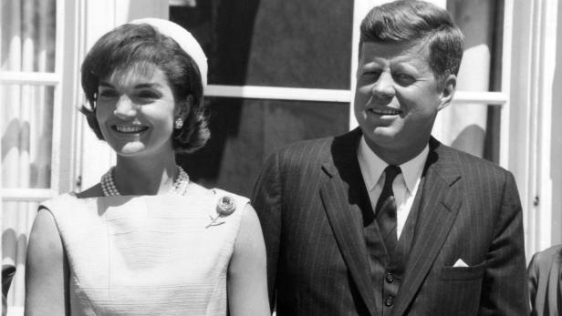 US-Präsident John F. Kennedy und seine Frau Jackie Kennedy.