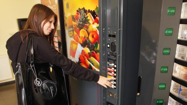 Automaten, Jugendliche, Schüler, Getränkeautomat,