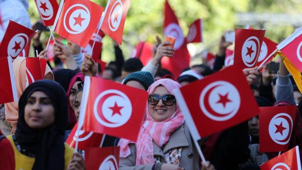 Fünfter Jahrestag der Jasmin-Revolution. Feiern in Tunis.