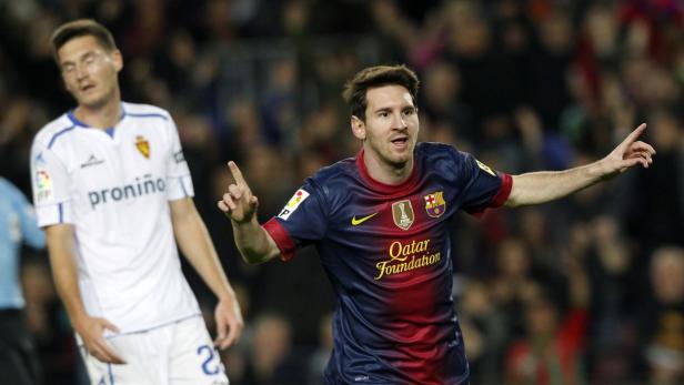 Lionel Messi jubelt während eines Fußballspiels.