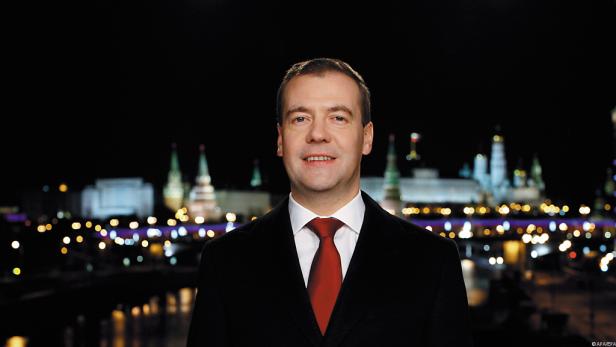 Medwedew forderte schnelleres Bautempo in Sotschi
