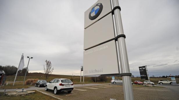 Kriminelle schlachteten 13 fast neue BMW aus